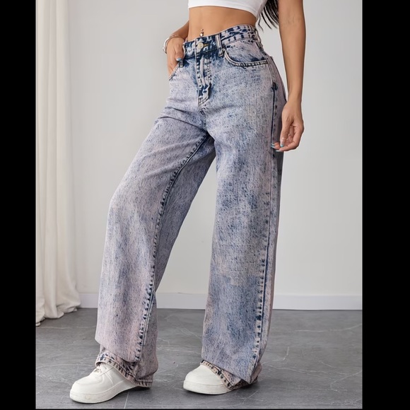 ZRP Denim - NWT ZRP Mineral Wash Flare Leg Jeans